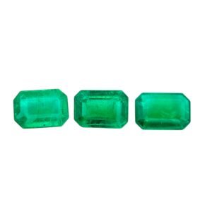 Emerald - Emerald Cut - 7 x 5 mm (Dark Green)
