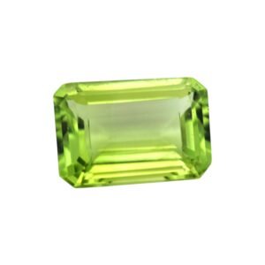 Peridot - Emerald Cut - 11.3 x 8 mm - 3.78 ct