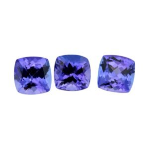 Tanzanite - Cushion - 7 mm