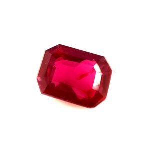 Ruby - Emerald Cut - 9.37 x 7.05 mm - 2.80 ct